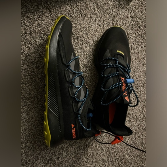 adidas Terrex Voyager 21 Canvas 'Black Orange Gum'
sneakers men’s size 11.5 NEW! - Picture 14 of 16